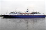 Die Explorer im Kreuzfahrthafen Warnemünde