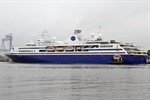 Explorer im Kreuzfahrthafen Rostock-Warnemünde