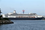 Die Rotterdam in Warnemünde