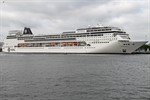 Die MSC Sinfonia in Rostock-Warnemünde