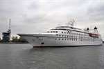 Die Seabourn Legend im Kreuzfahrthafen Warnemünde