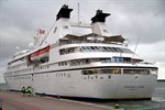 Die Seabourn Legend in Warnemünde