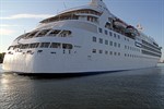 Die Silver Cloud im Kreuzfahrthafen Warnemünde