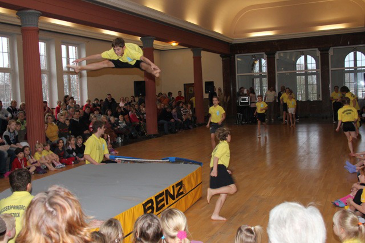Jugend vom Wasserspringerclub Rostock