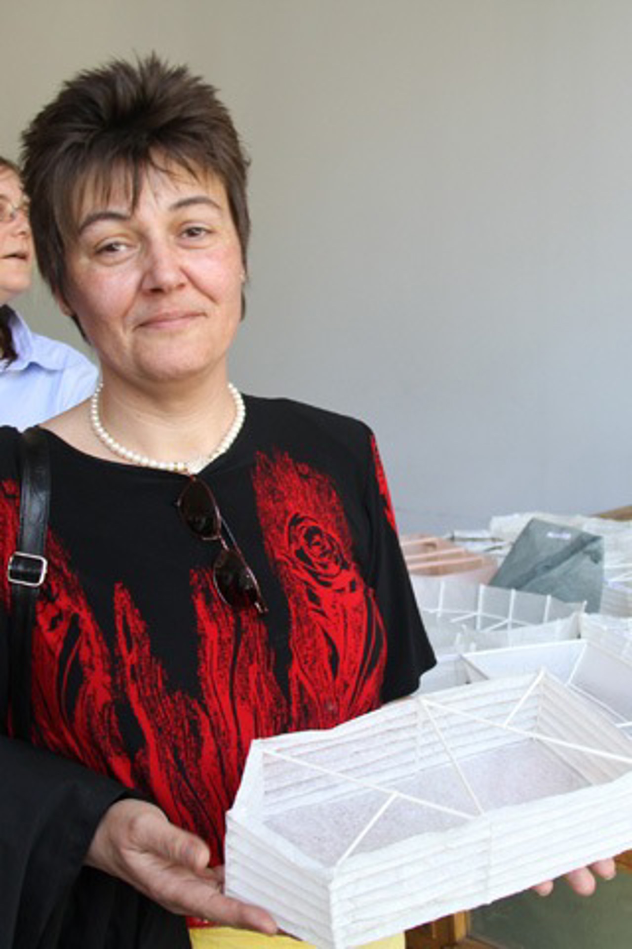Weltrekord-Inhaberin Gabriele Lüdtke mit ihrem „Falter 2“