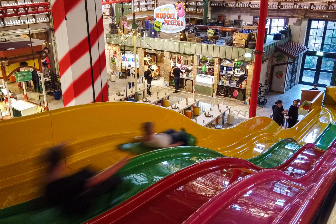 Indoor-Kartoffelsackrutsche bei Karls in Rövershagen