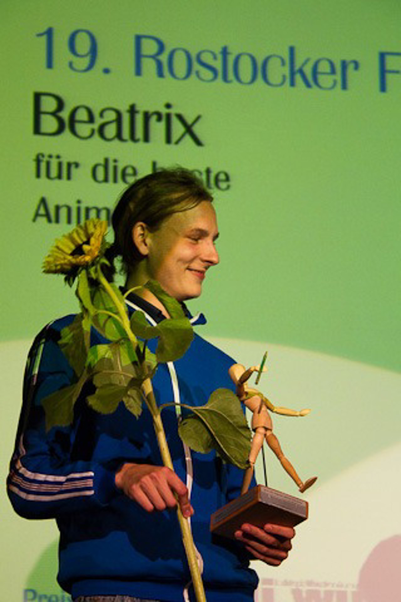 Hannes Sternkiker nimm die Beatrix entgegen