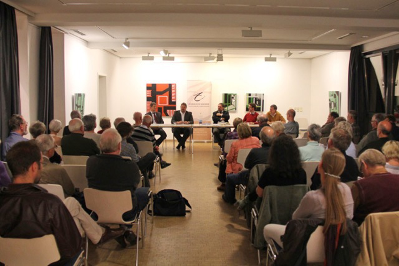 Podiumsdiskussion zur Stadtentwicklung von Rostock