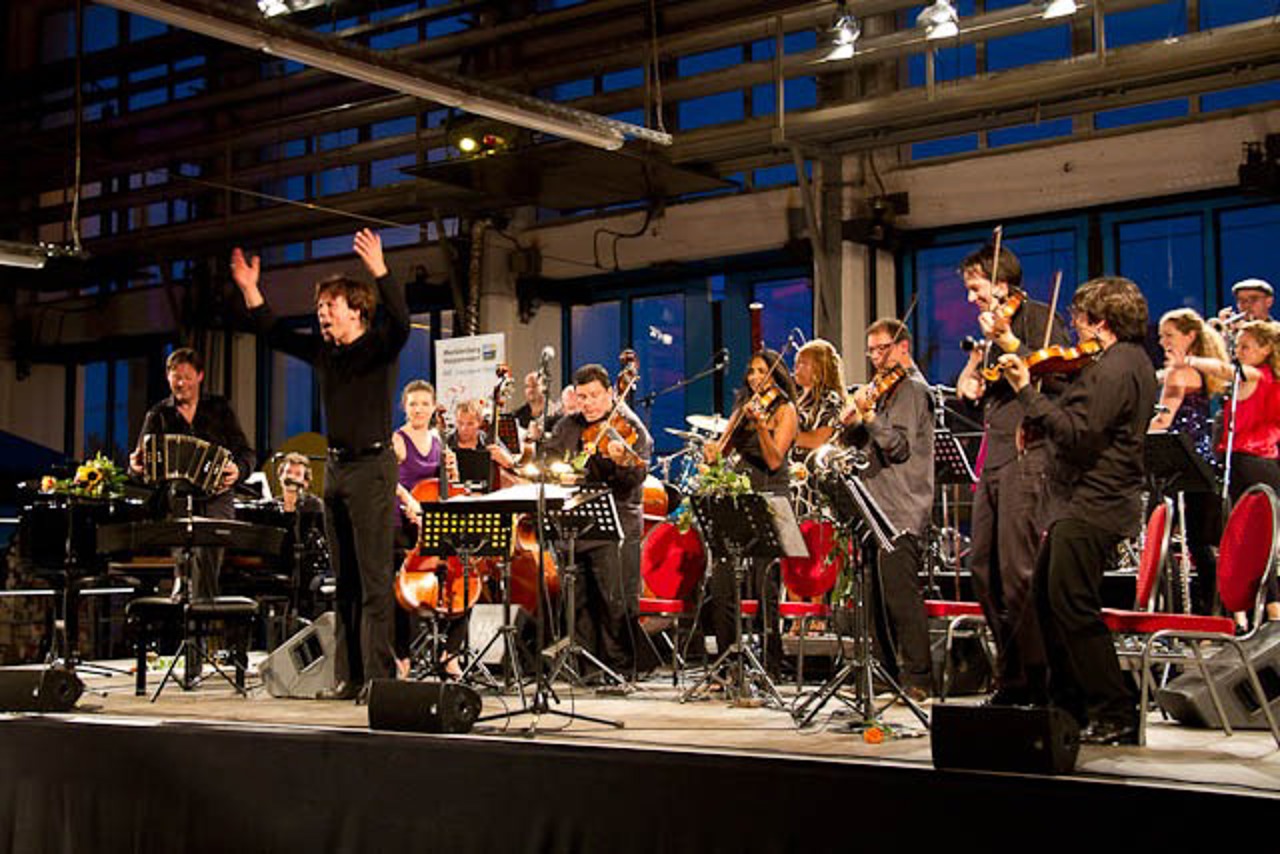Carel Kraayenhof, Kristjan Jaervi und das Absolute Ensemble