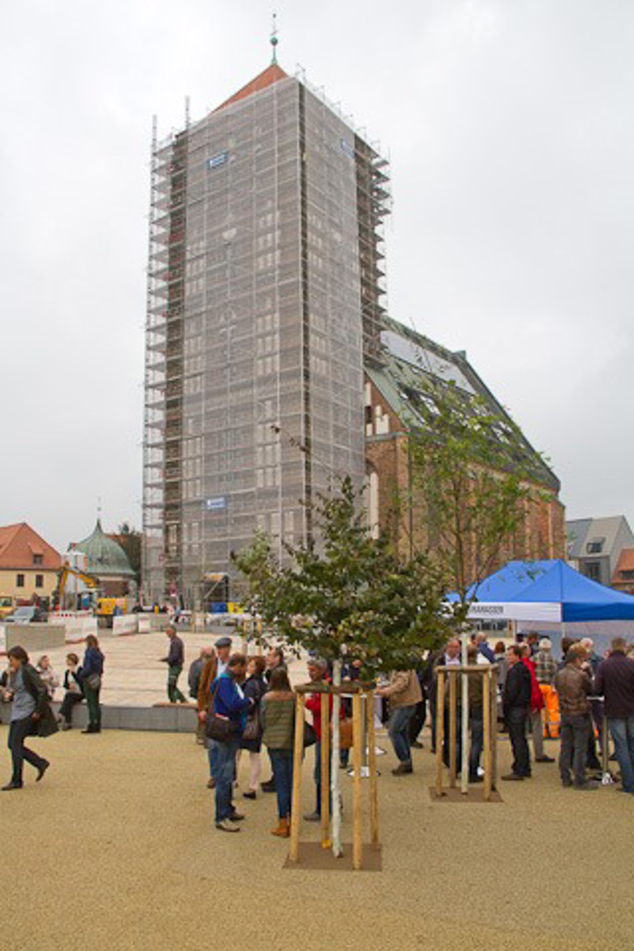 Der Platz vor der Nikolaikirche wurde für 1,5 Millionen Euro neugestaltet.