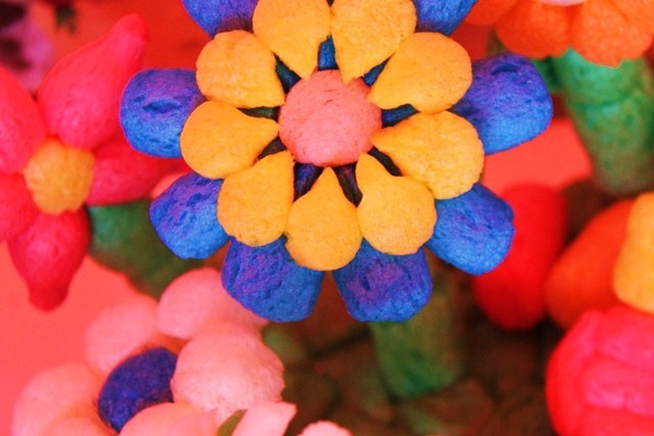 Bunte Blumen aus PlayMais