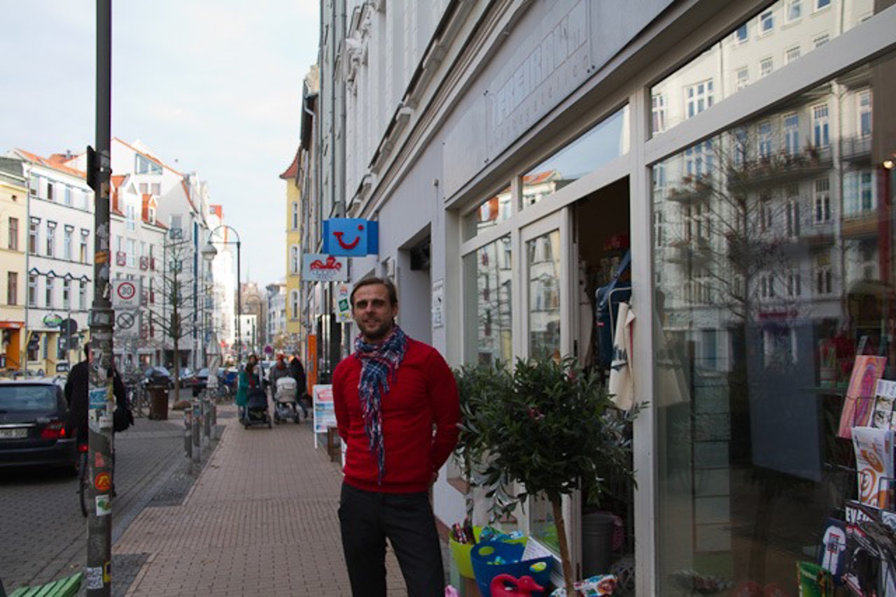 Daniel Lichy betreibt ein Geschäft im Barnstorfer Weg und befürchtet, dass seine Kundschaft nicht mehr den Weg aus der City in seinen Laden findet.