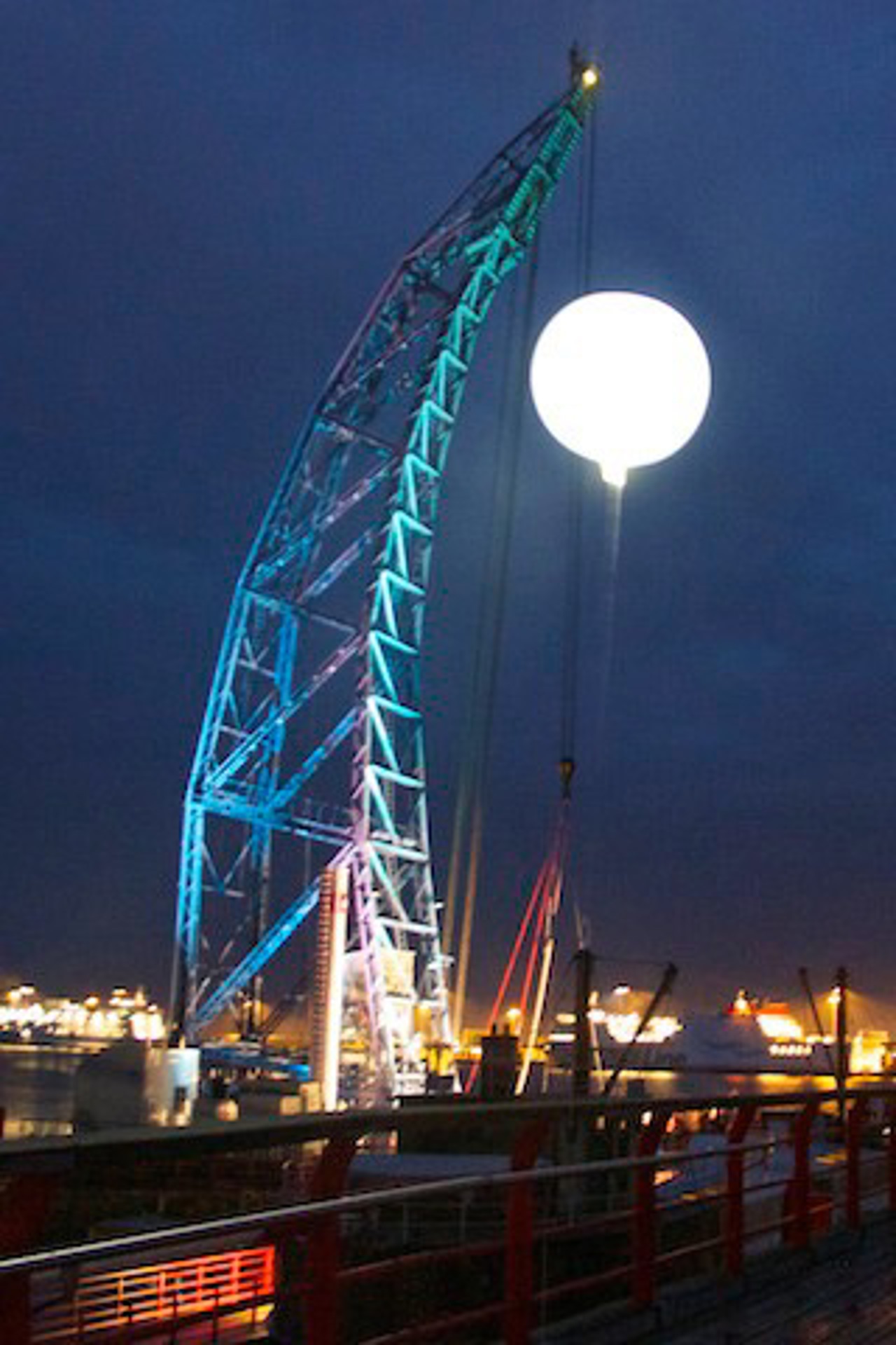Leuchtballons bei der 8. Lichtklangnacht