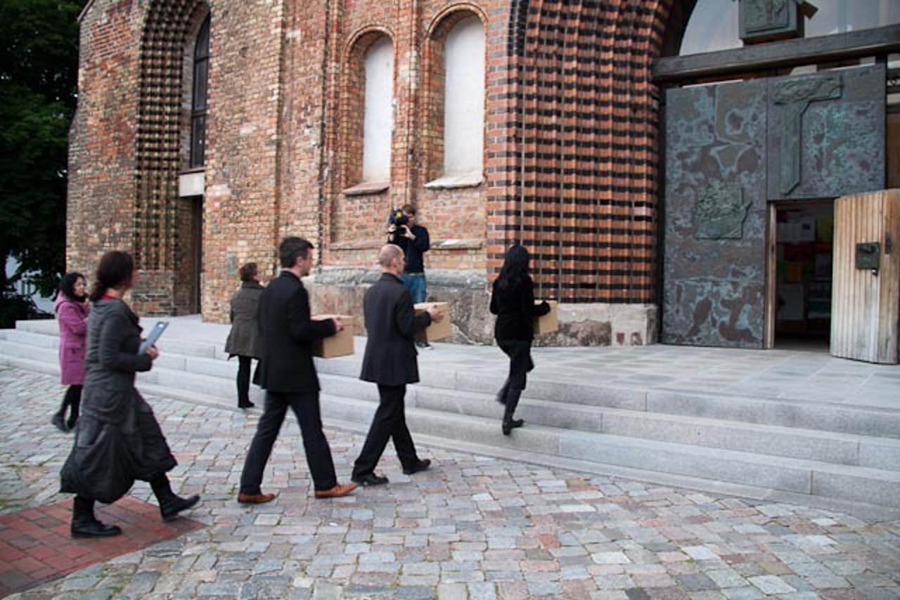 Performance der Künstlergruppe Schaum