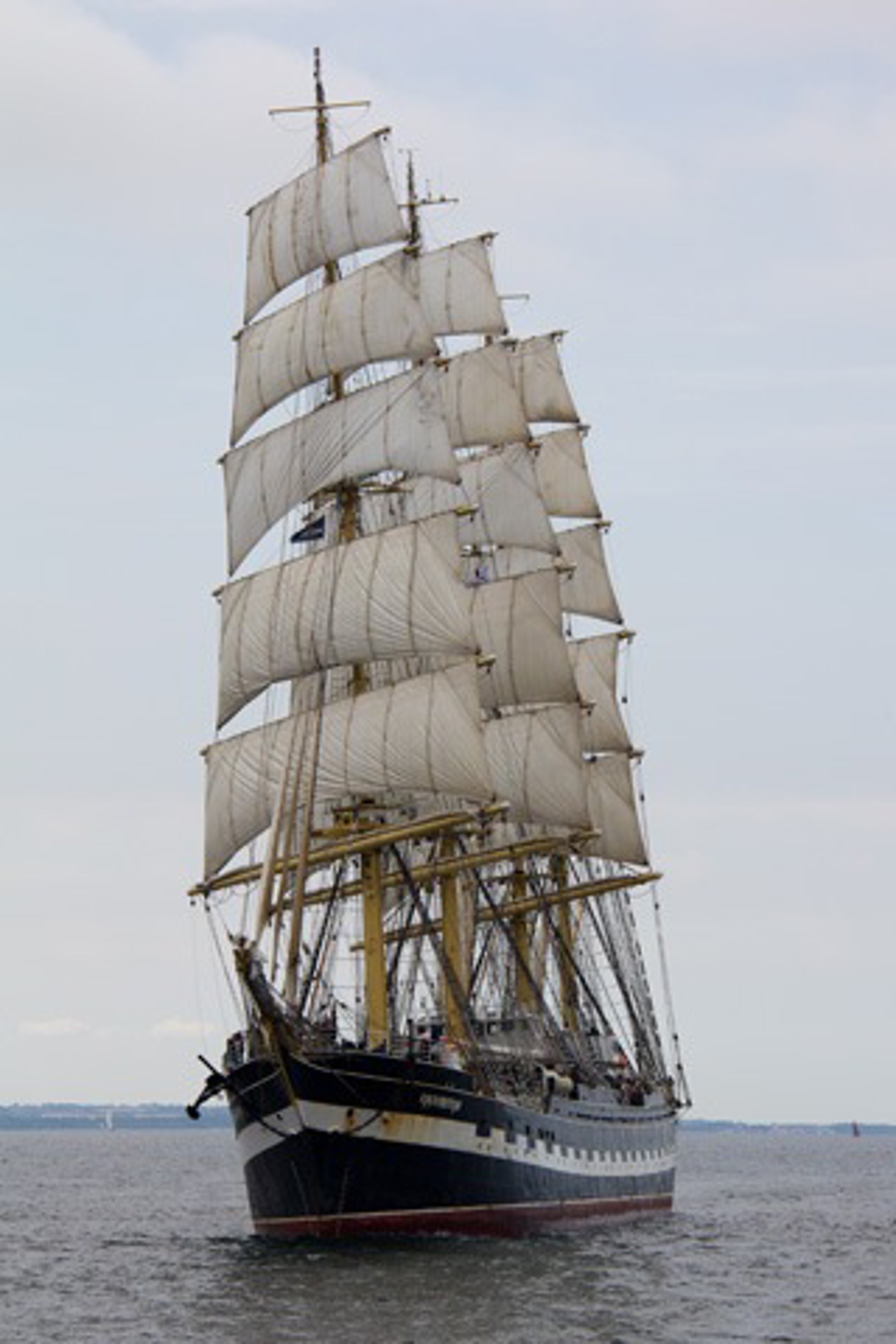 Kruzenshtern bei der Hanse Sail Rostock 2010