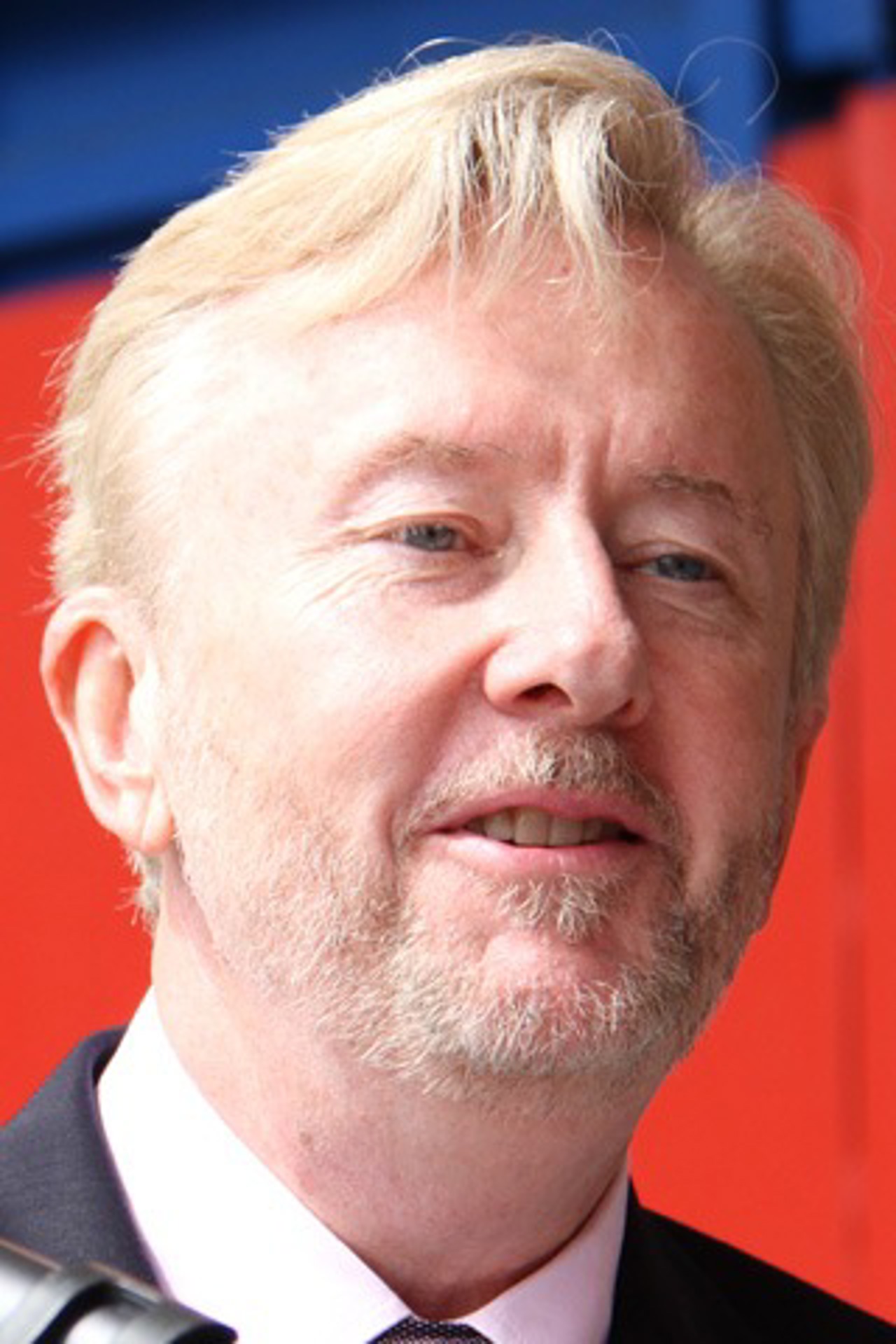 Peter Leonard, Intendant des Volkstheaters Rostock