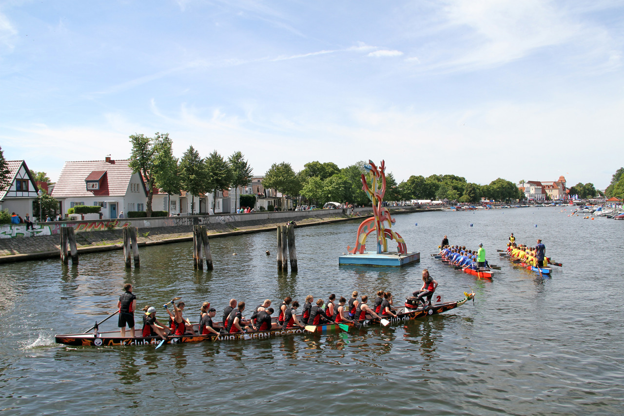 Drachenbootrennen Warnemünde 2016