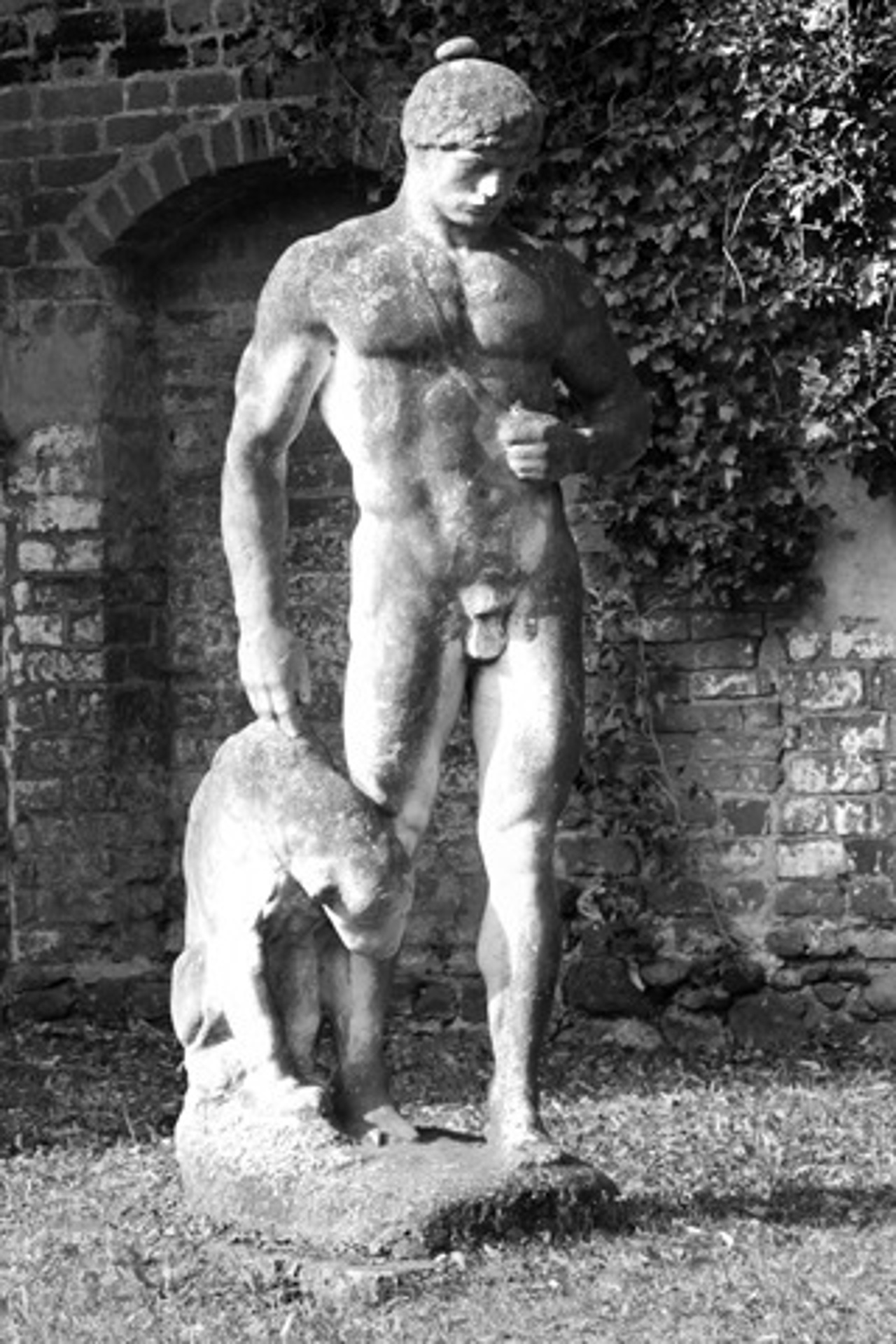Statue im Museumsgarten