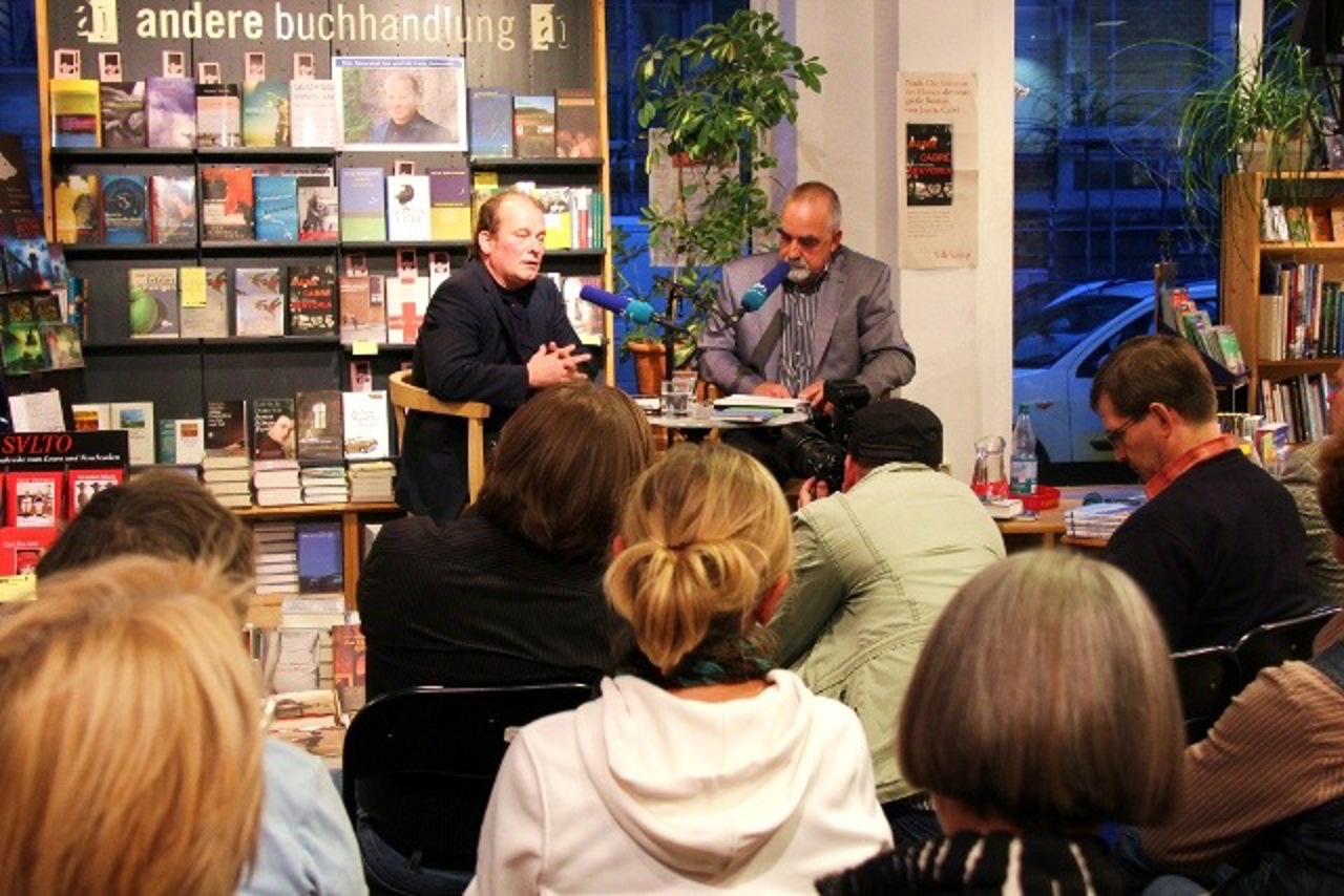 Lesung des Autoren Peter Wawerzinek