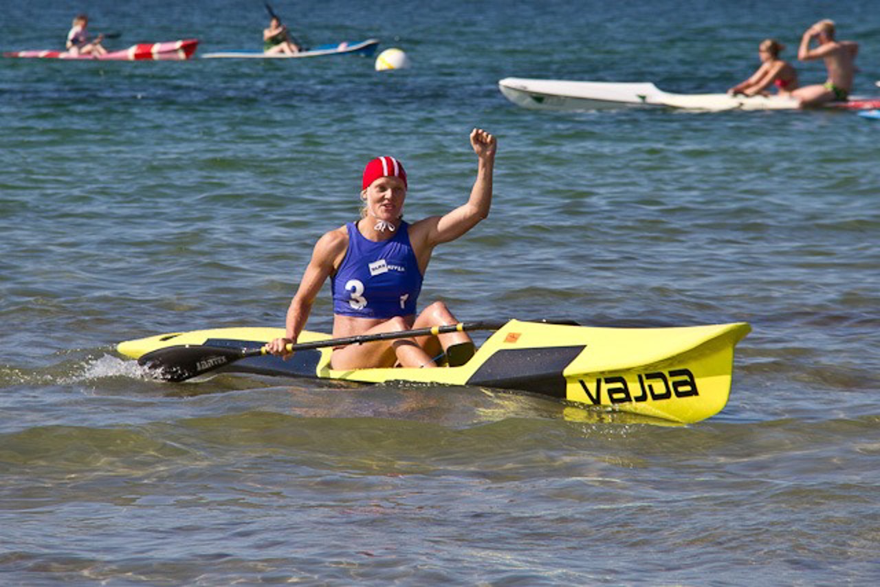 Katrine Leth-Espensen freut sich über ihren Sieg beim Ski Race in Warnemünde