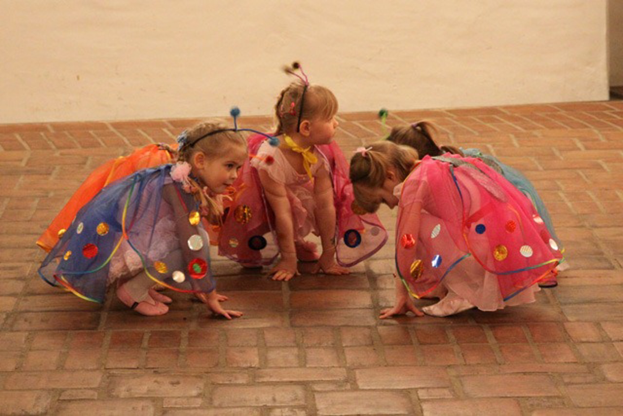 Kleine Eleven der Ballettschule Fouetté