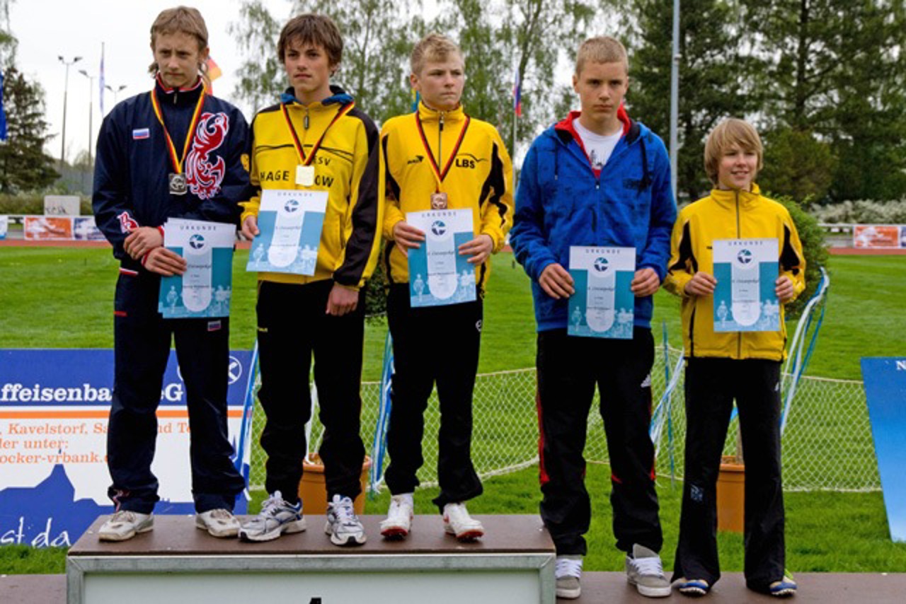 Alexsey Klotsbakh, Dennis Chirkowski, Henrik Hannemann, Axel Kronberger und Ivam Statkus - 75-Meter-Lauf der Jungen (13 Jahre)