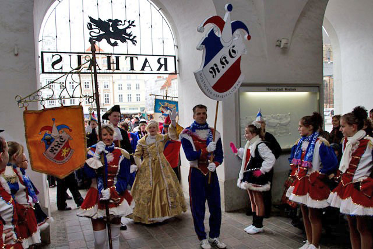 Einzug ins Rathaus