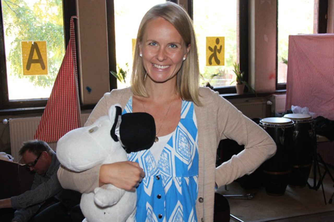 Sofie Backman vom Finnlandinstitut mit Mumin