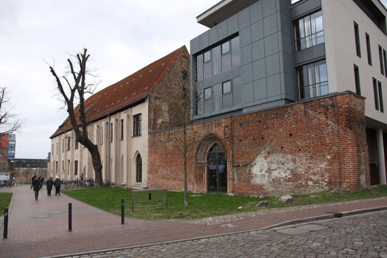 Hochschule für Musik und Theater