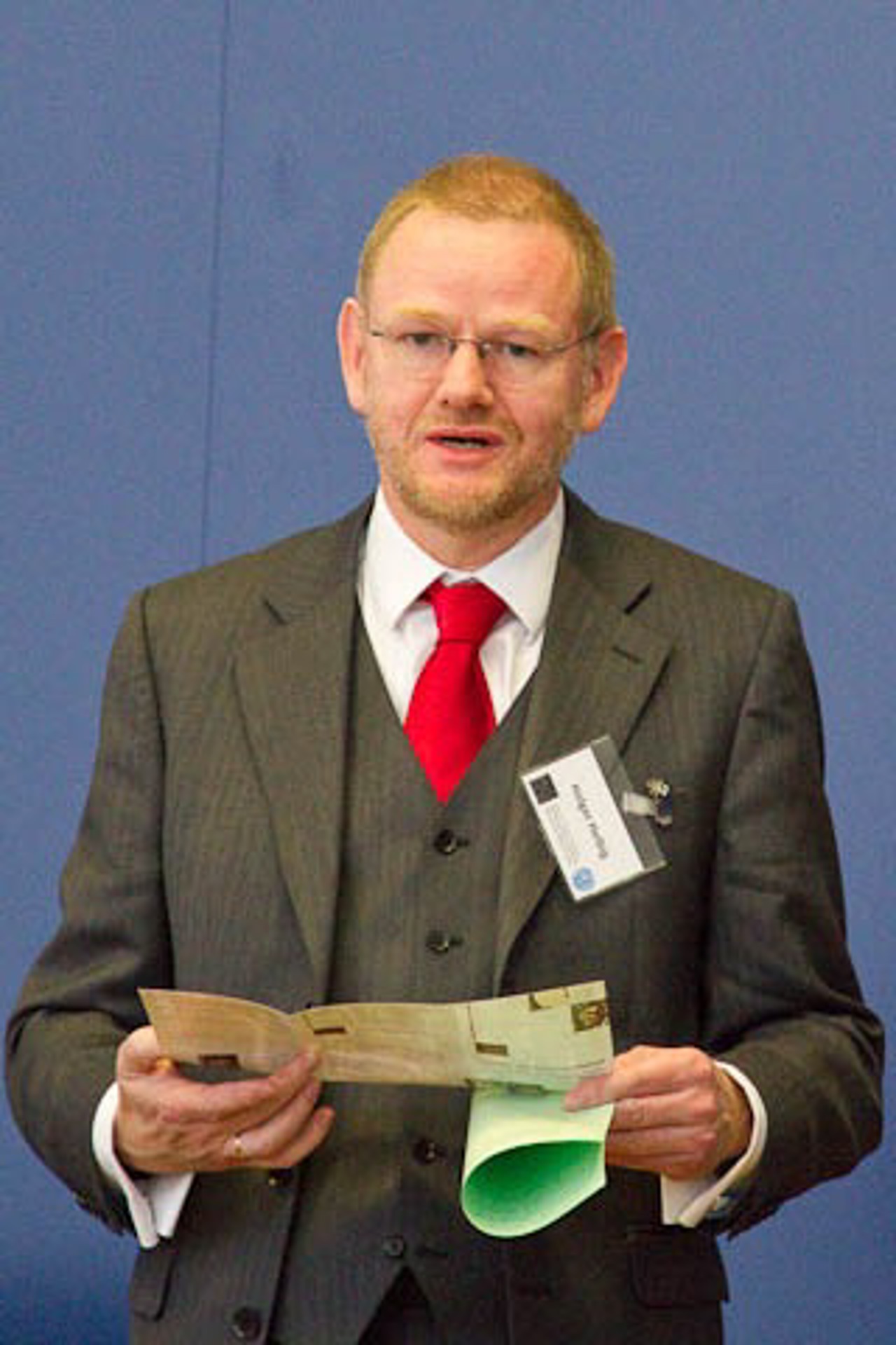Prof. Dr. Holger Helbig