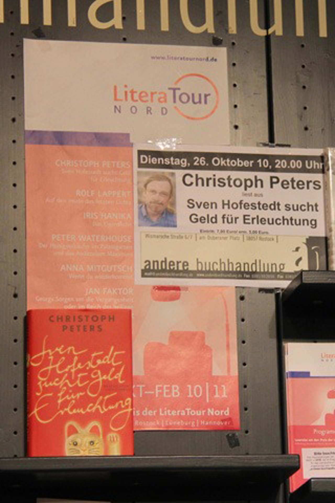"Sven Hofestedt sucht Geld für Erleuchtung" von Christoph Peters in der anderen buchhandlung
