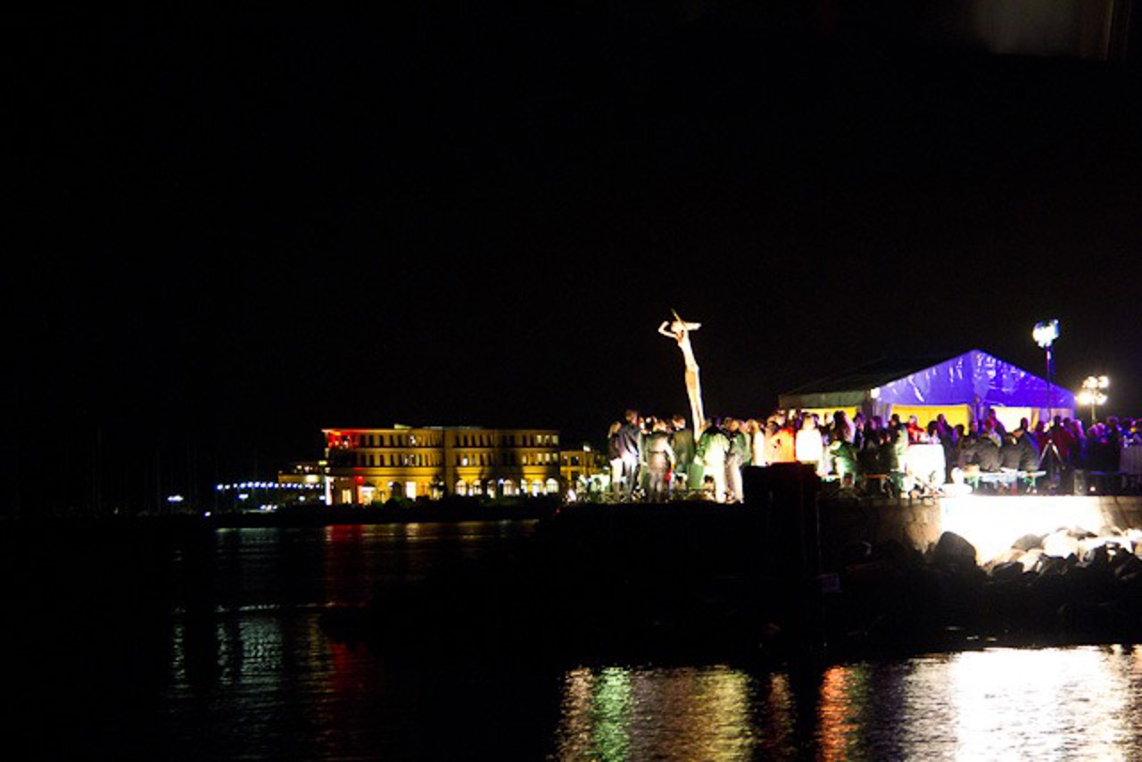 Esperanza auf der Mittelmole in Warnemünde