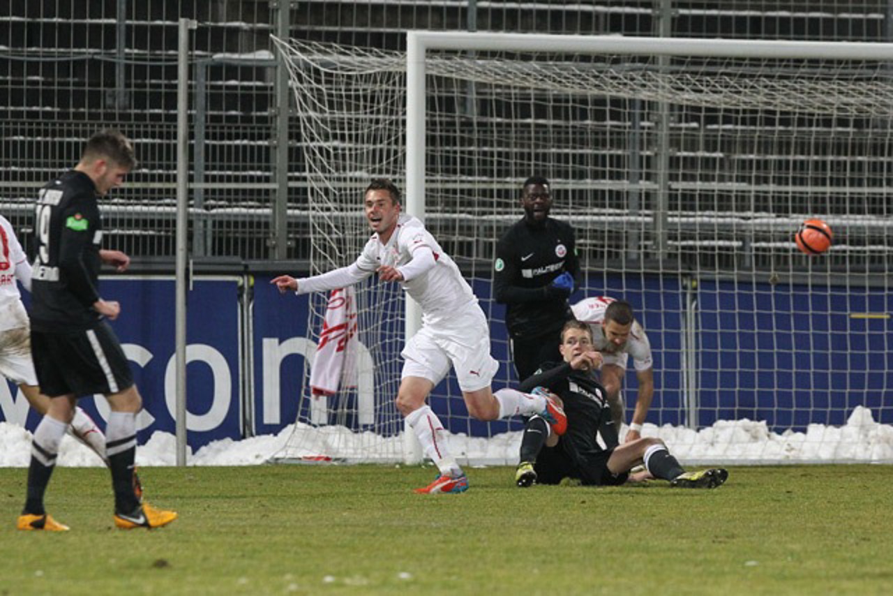 Pascal Breier (VfB Stuttgart II) sorgt gegen Hansa Rostock für den Ausgleich