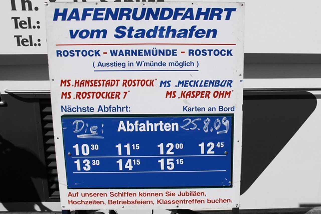 Hafenrundfahrt vom Stadthafen Rostock