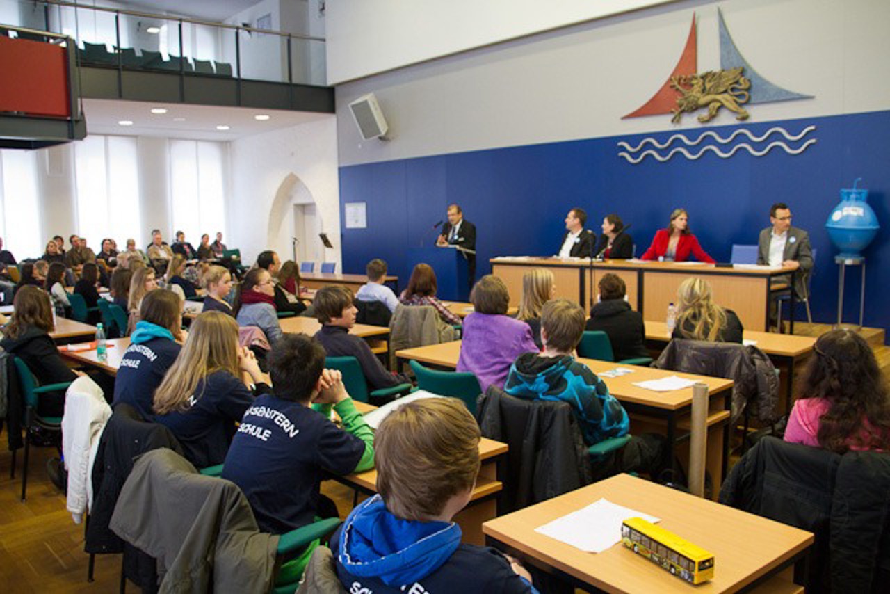 Rostock möchte "Stadt der jungen Forscher 2013" werden