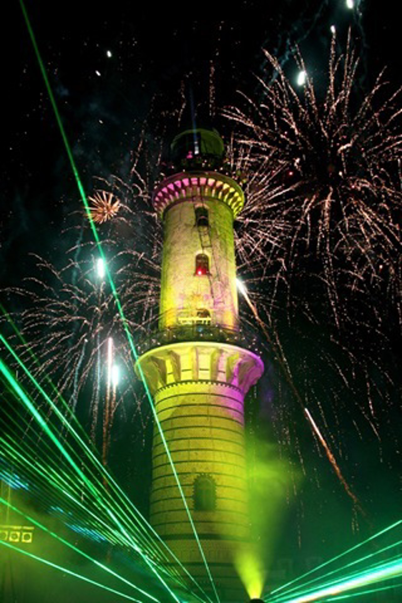 Leuchtturm in Flammen