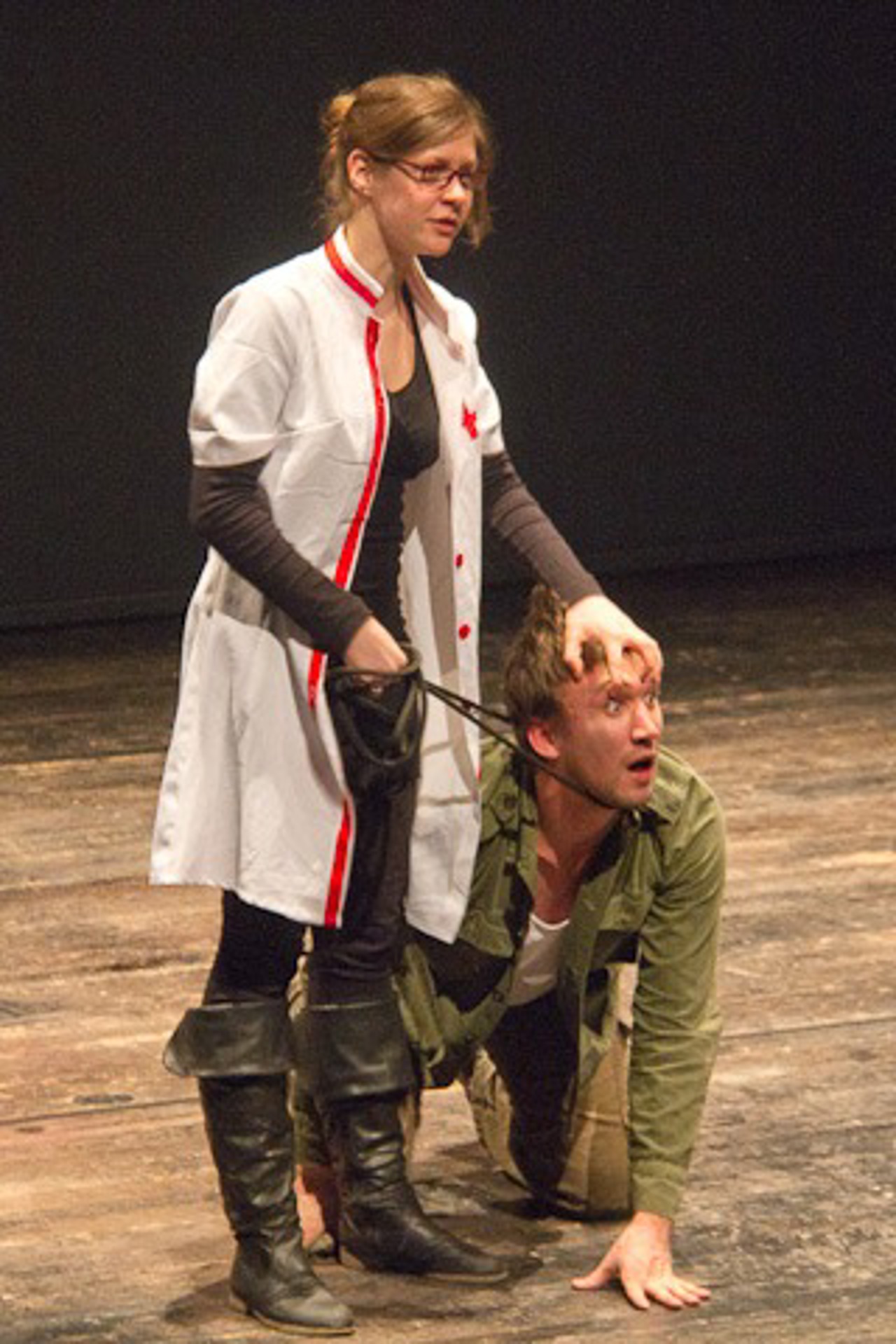 Julia Hoffmann und Thomas Lettow in "Woyzeck"