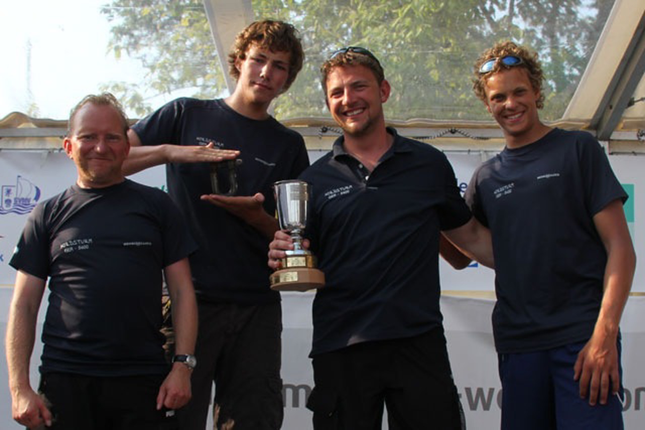 Team der „Nordsturm“ - Gewinner der  Mecklenburgischen Bäderregatta 2010 (Rainer Lessing, Henning Uck, Carl Rasmus Richardson und Per Blohm)