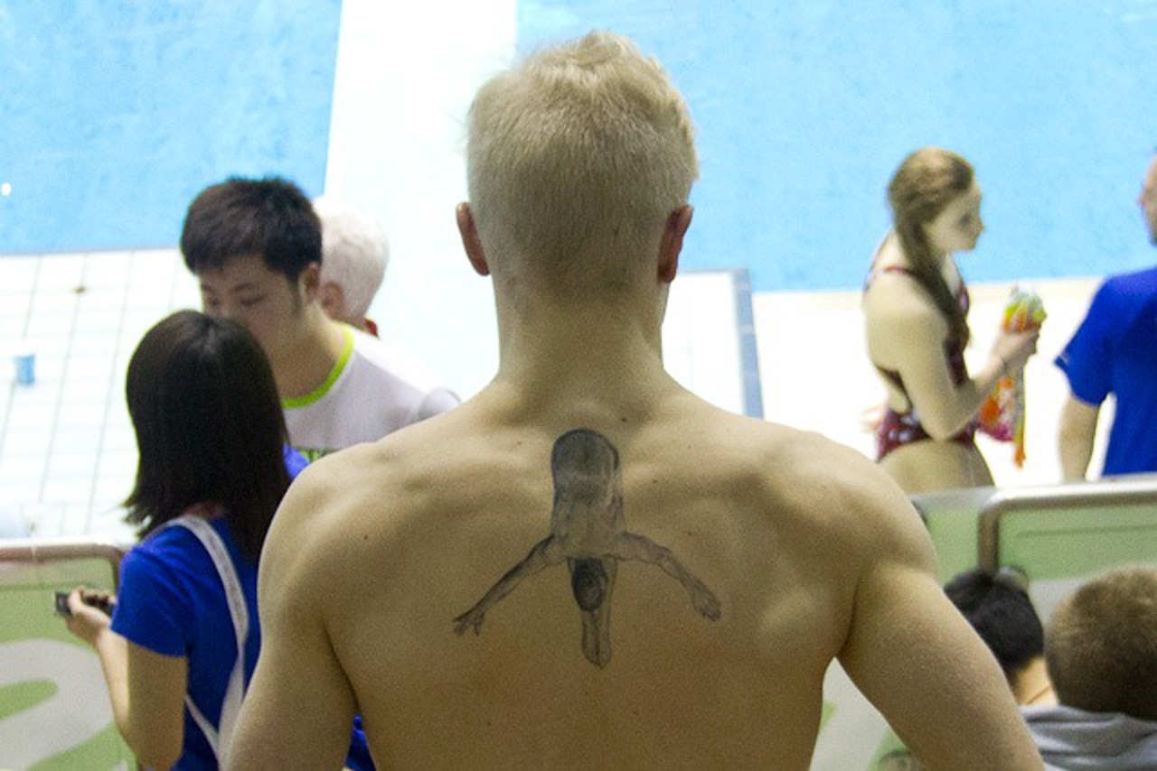 Mein lieber Schwede ... was für ein Tattoo!