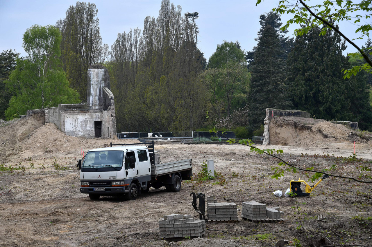 Blick aufs Baugeschehen fürs Polarium (Foto: Joachim Kloock)