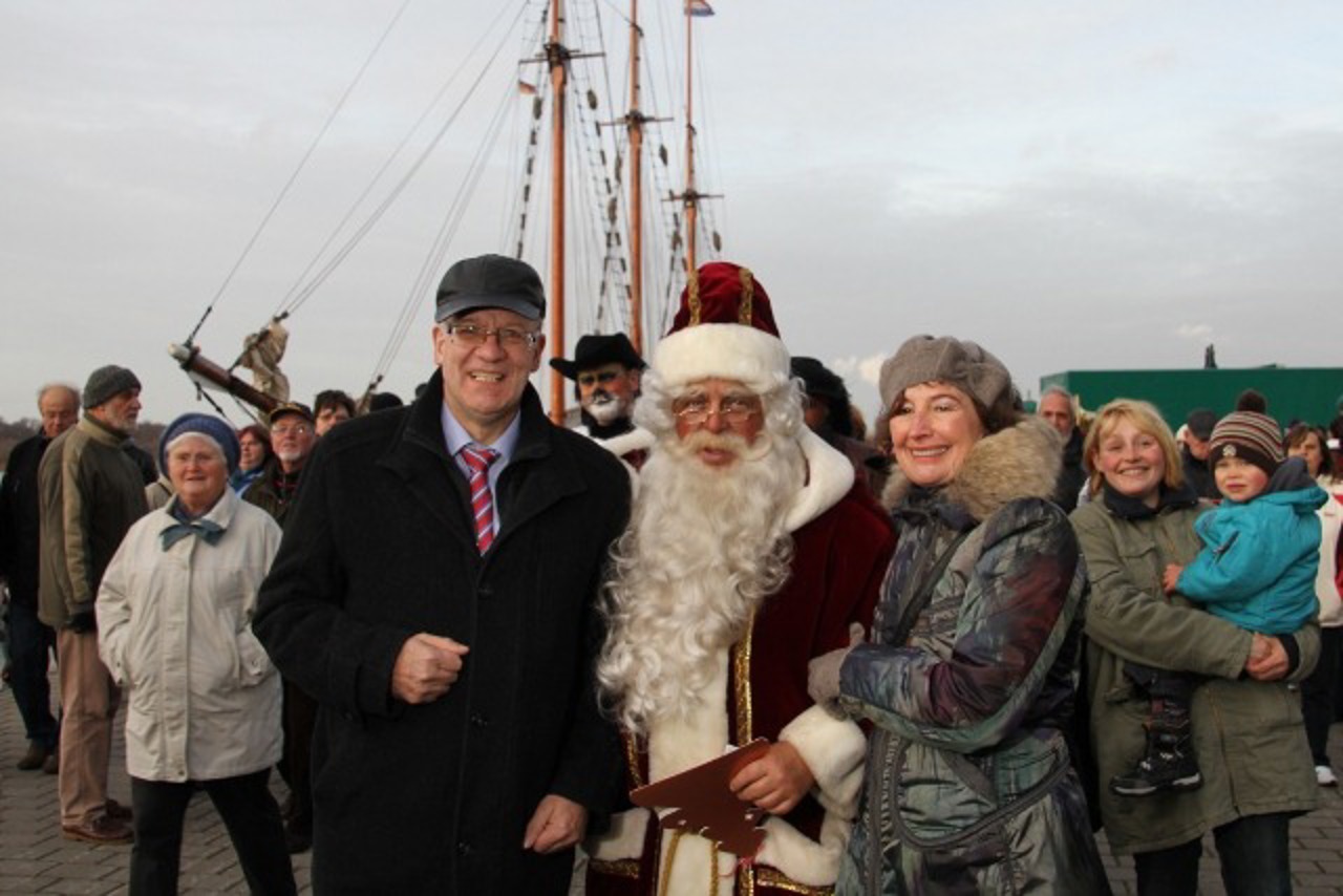 Roland Methling, der Weihnachtsmann und Karina Jens
