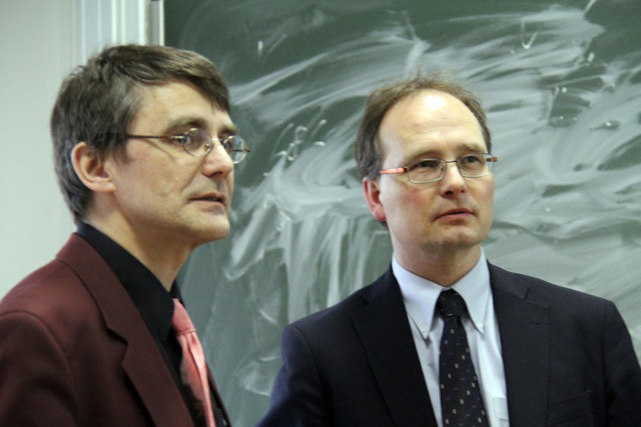 Prof. Dr. Clemens Cap (IEF) und Prof. Dr. Martin Rösel (THF) - Vorstand des Departments "Wissen - Kultur - Transformation"