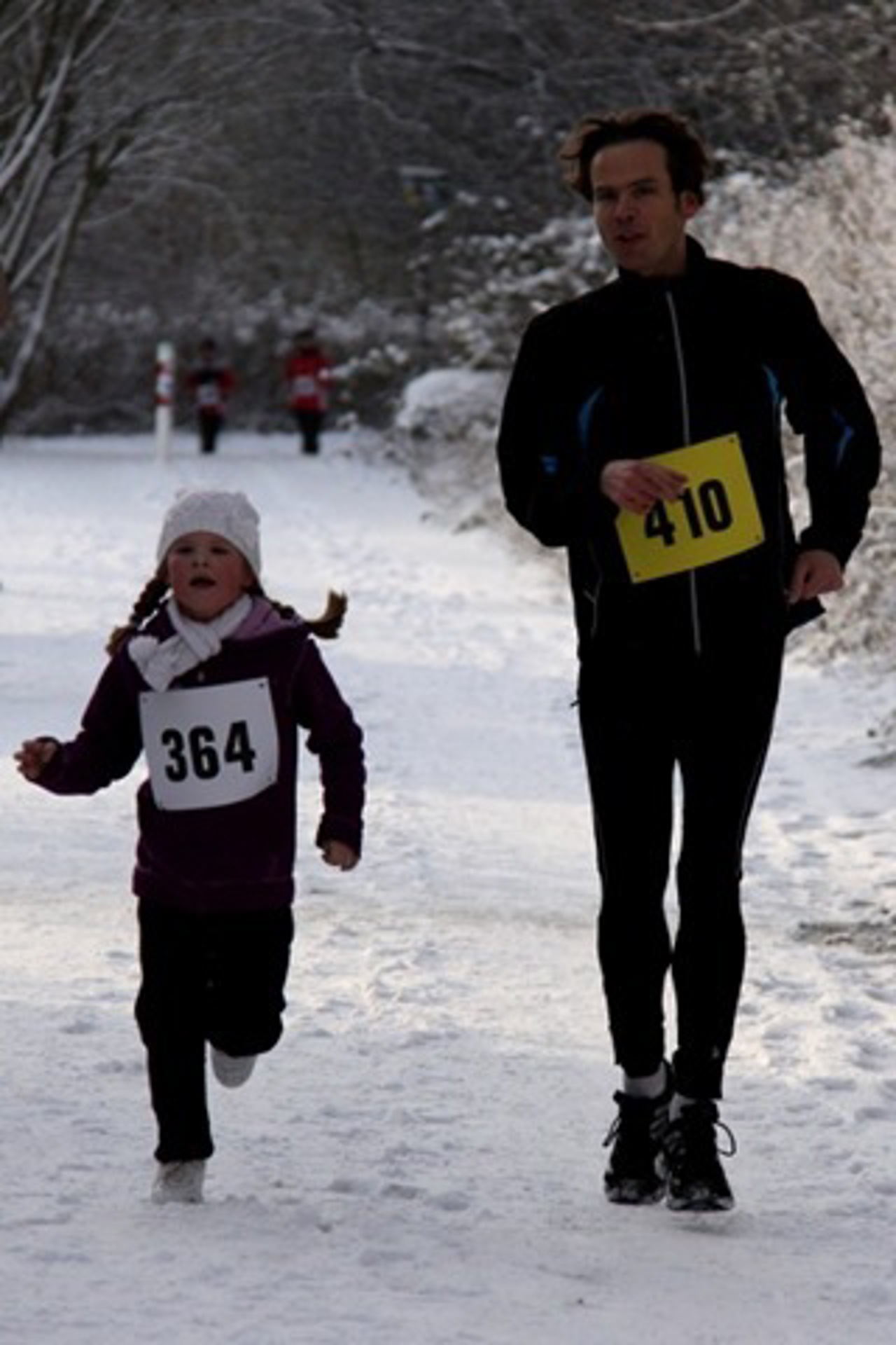 Kleine und große Läufer beim Rostocker Silvesterlauf