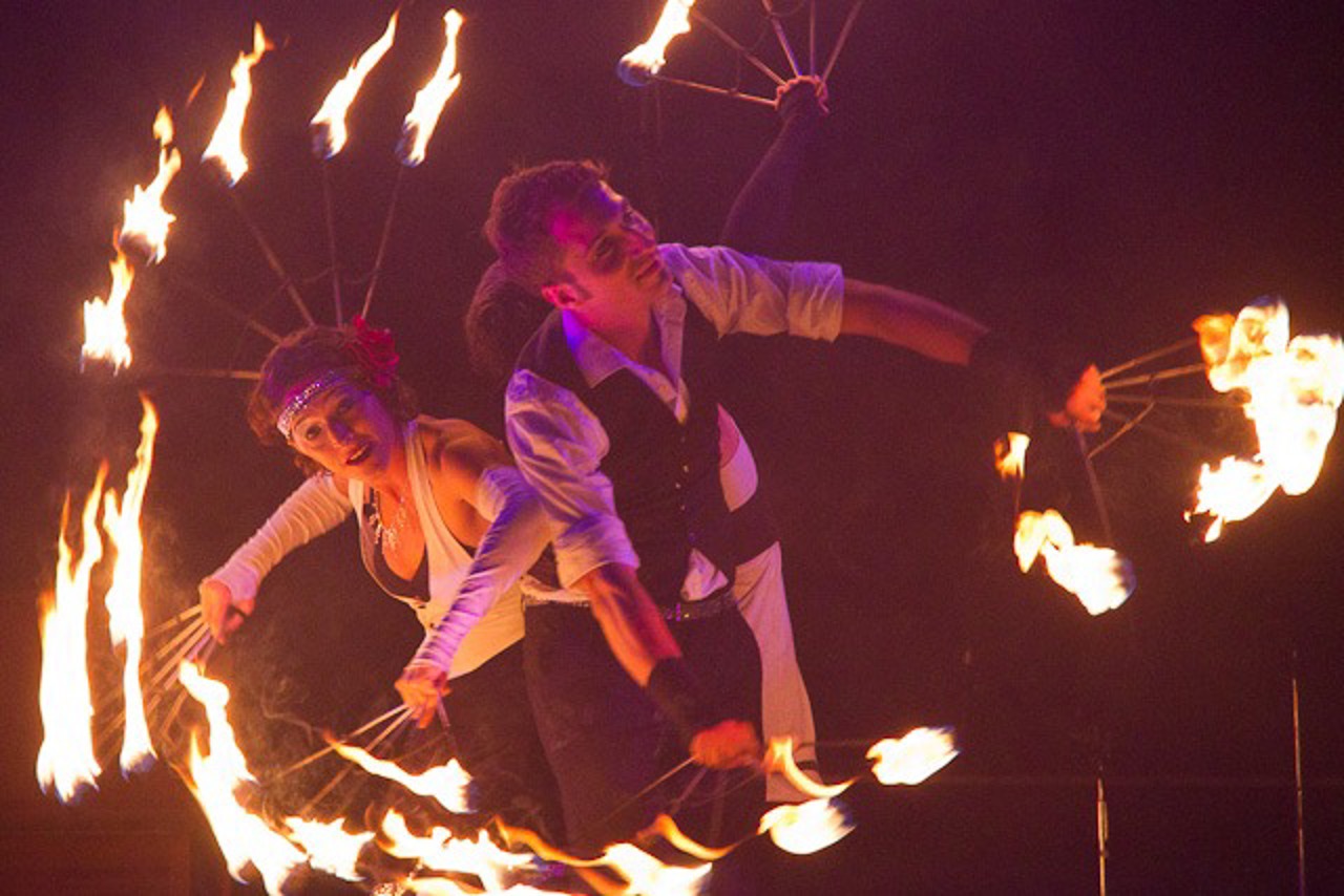 Feuershow von Loooop
