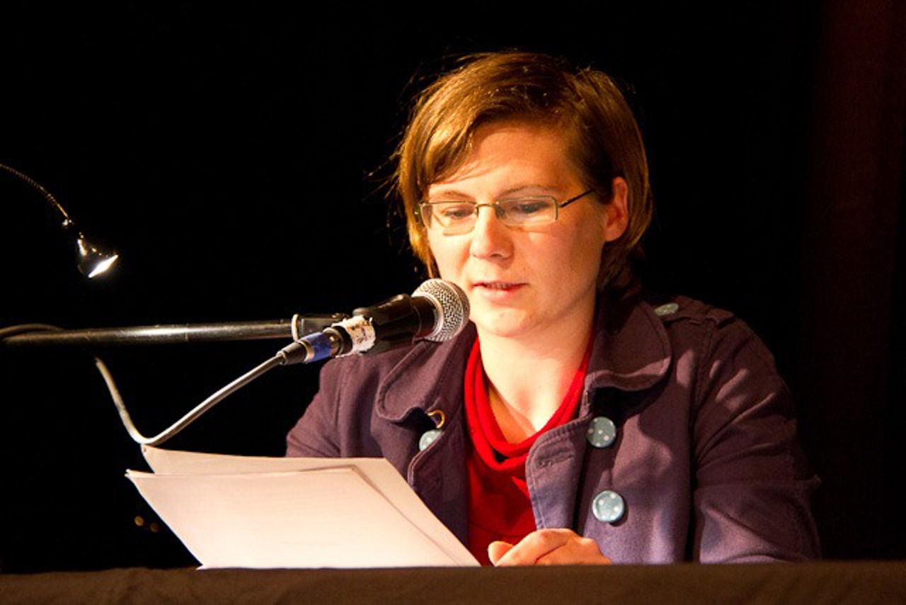 Kirsten Fuchs über das Leben als Mutter, Hundebesitzerin und Wohnungssuchende