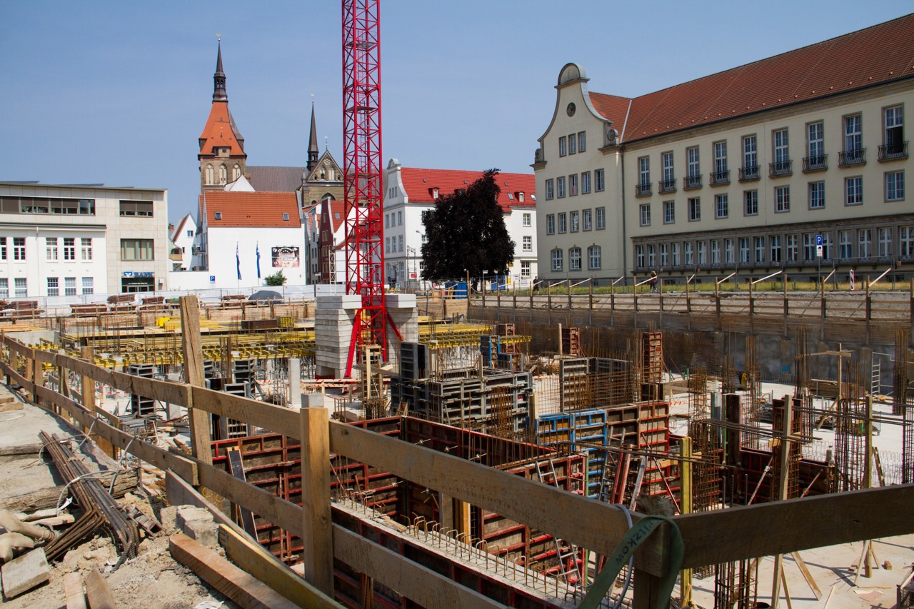Baustelle am Glatten Aal: Hier sollen hochwertige Eigentumswohnungen und Gewerbeflächen entstehen.