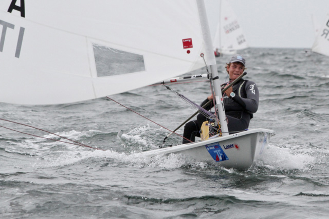 Giovanni Coccoluto siegte in der olympischen Bootsklasse Laser Standard