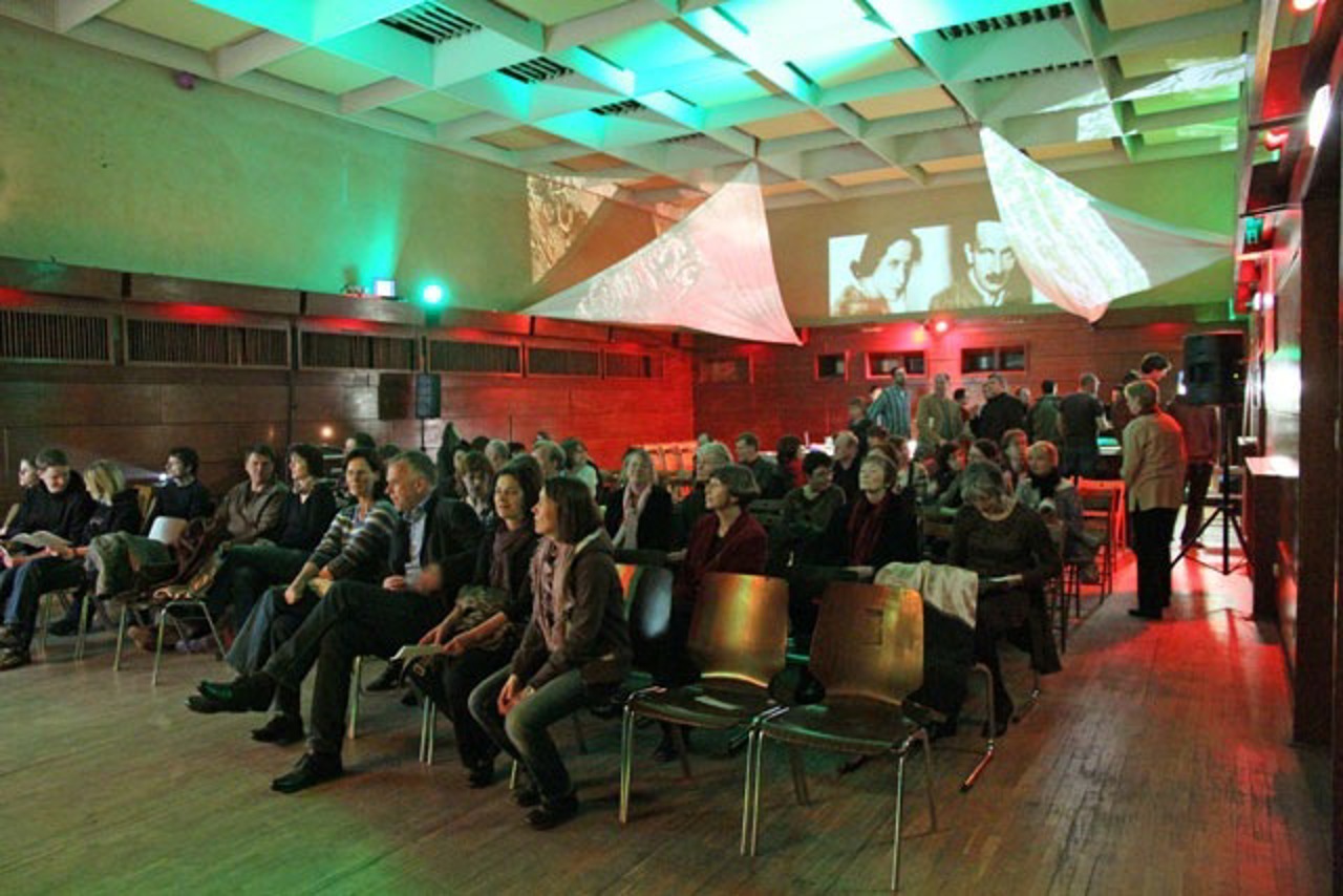 Finnisches Literaturfestival KAKSINKERTAINEN im Literaturhaus Rostock