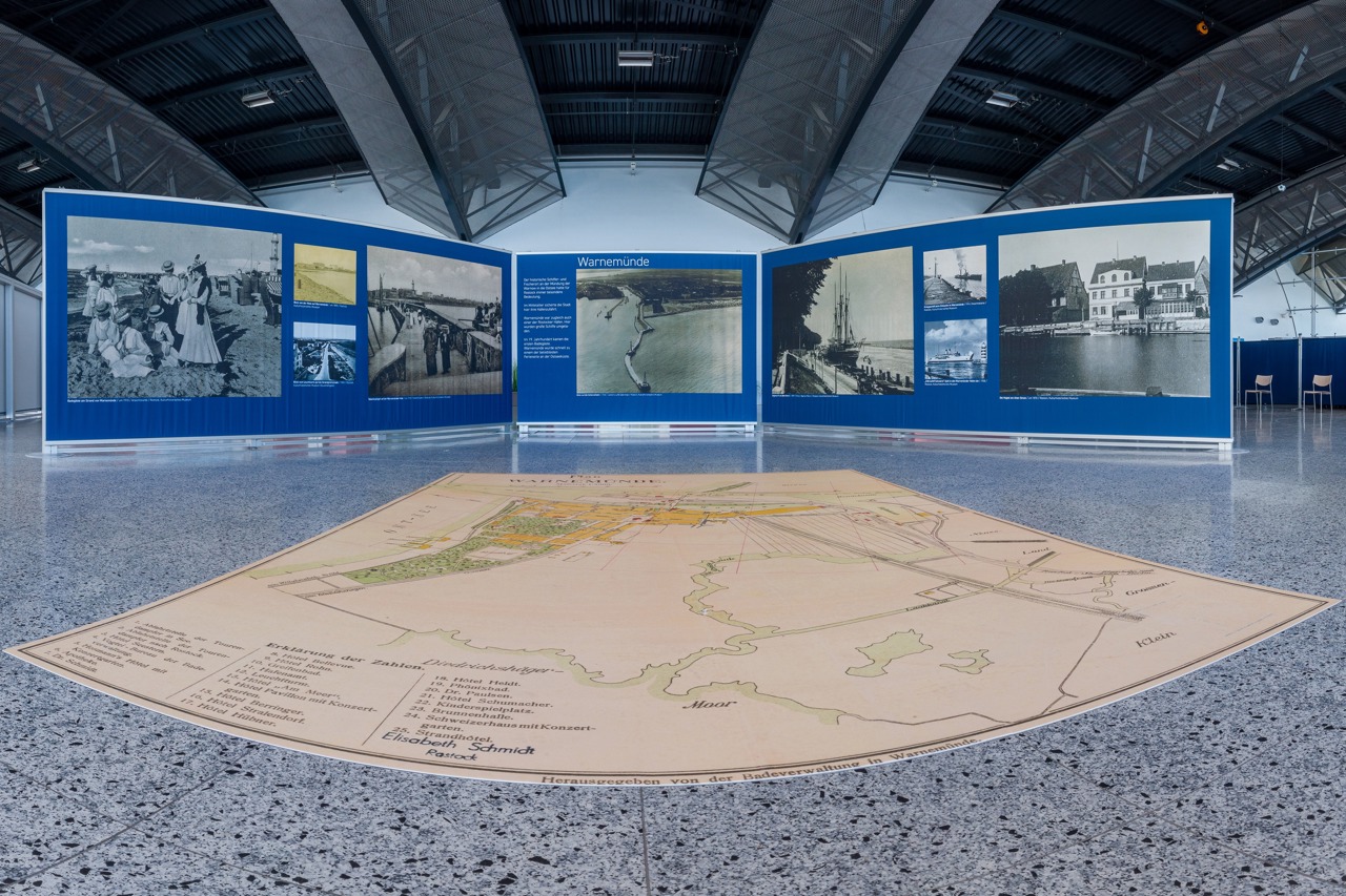 Fotoausstellung im Warnemünde Cruise Center 7