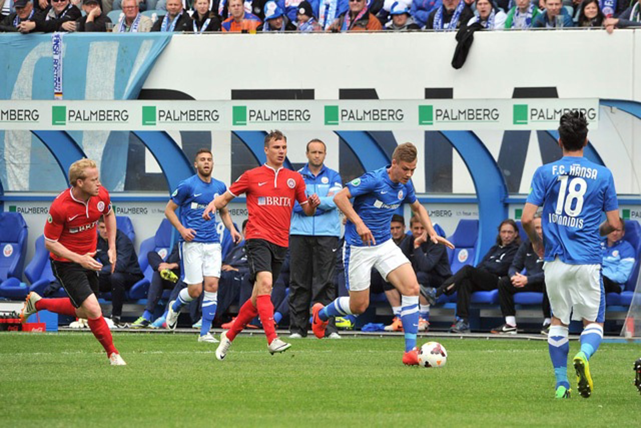 Hansa Rostock und Wehen Wiesbaden trennen sich 1:1